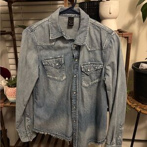 LONDONJEAN Light Blue Jean Jacket